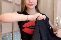 外国小姐姐 换装秀,外国小姐姐的时尚换装之旅