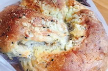 南京网红面包,甜蜜诱惑，排队热潮背后的故事